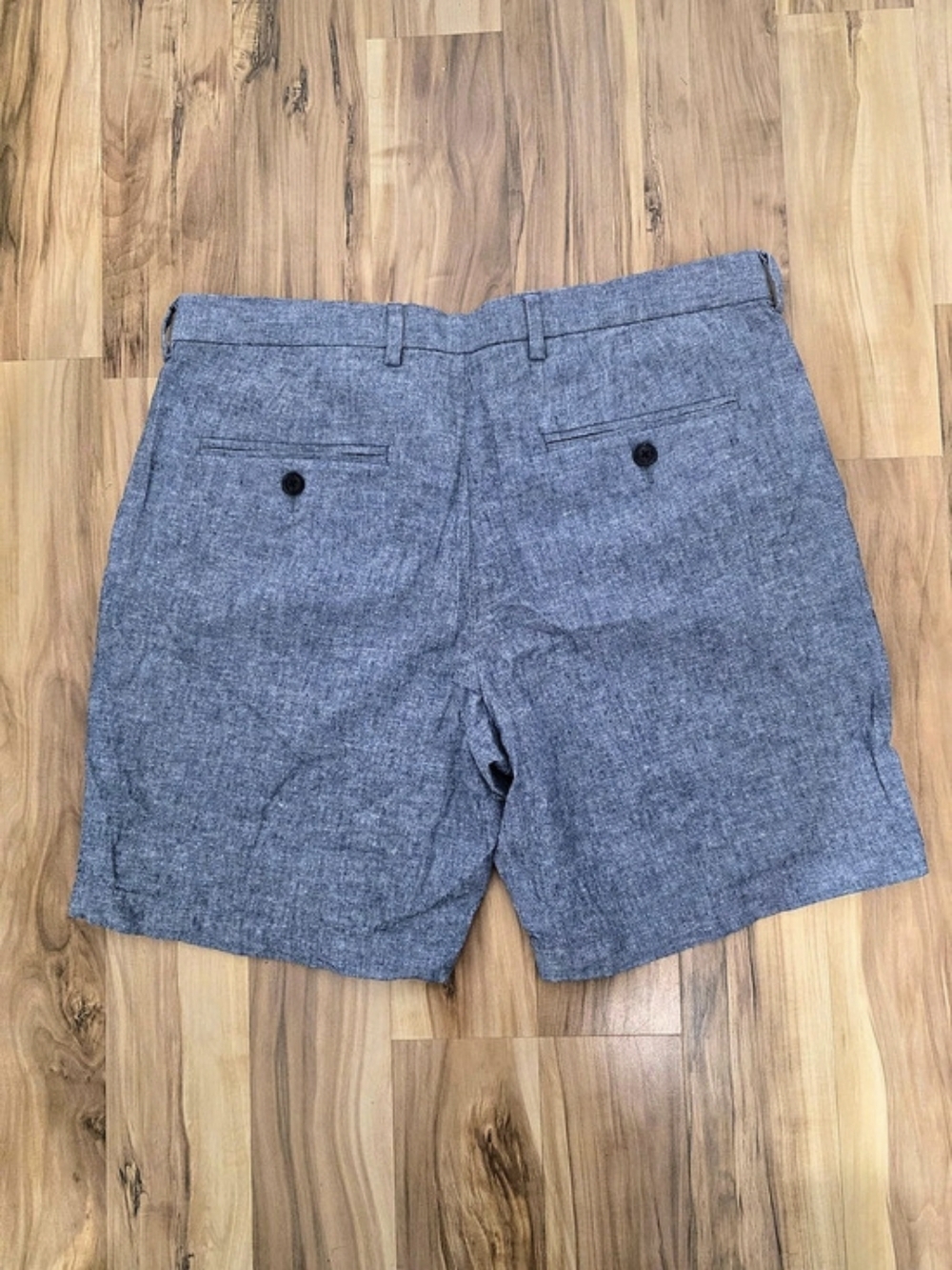 Perry Ellis Men's Blue Flat Front Shorts - Picture 2 of 4